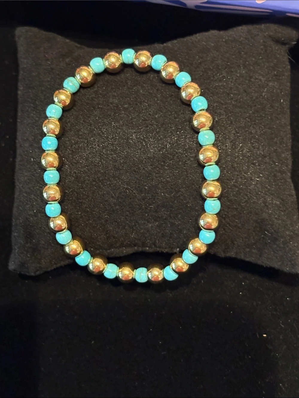 Plunder Turquoise and Gold Beaded Stretch Bracelet